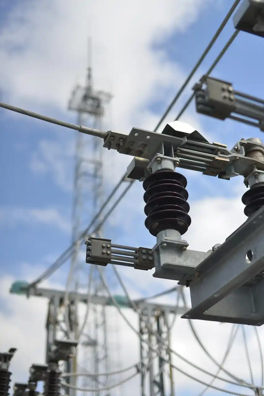 Equipe técnica especializada da ABRICEM em compatibilidade eletromagnética